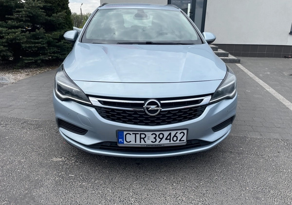 Opel Astra cena 35900 przebieg: 199367, rok produkcji 2017 z Strzelin małe 106